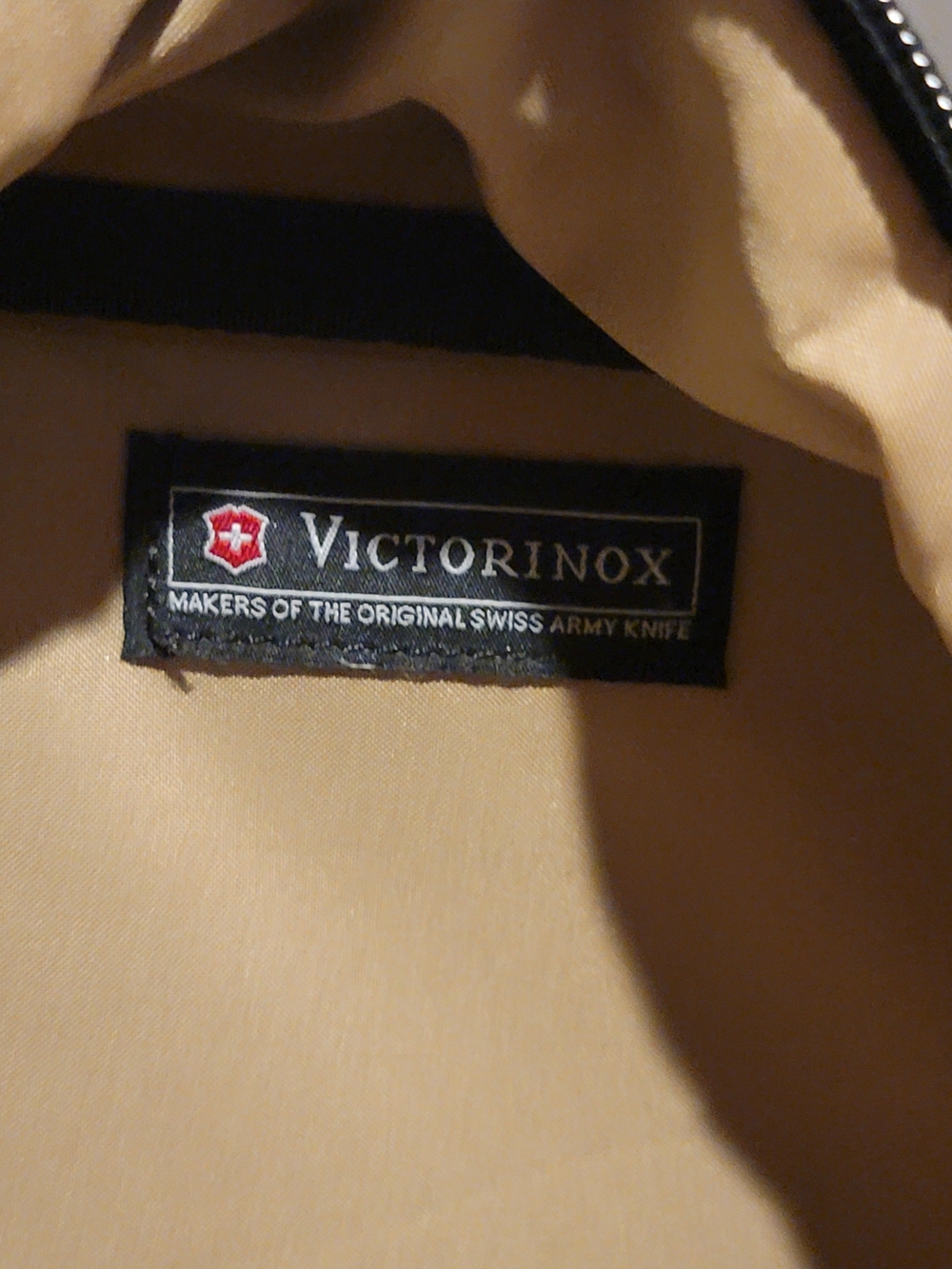 Victorinox Swiss Army Mobilizer NXT 4.0 Trooper LE - Picture 6 of 6